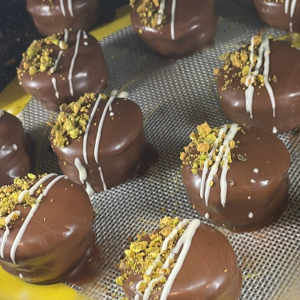 Nuts & Caramel Filled Cookies